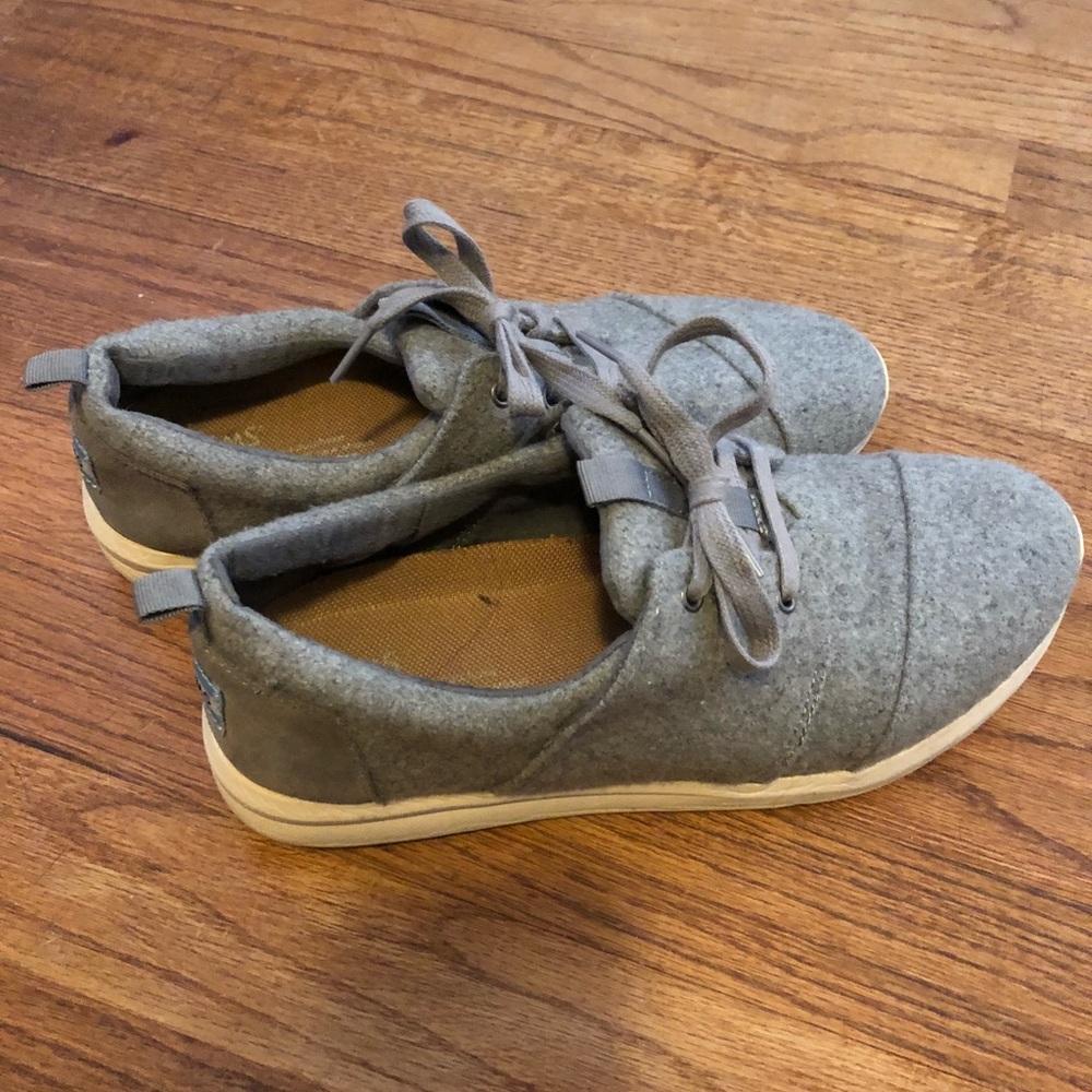 Toms Sneakers